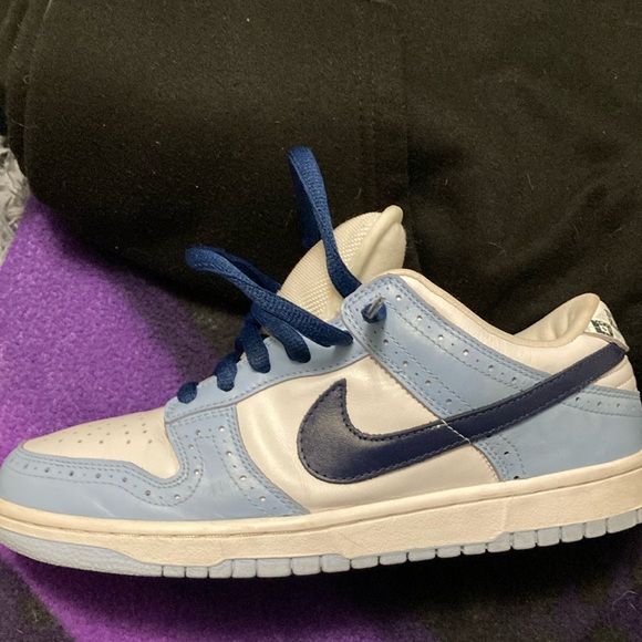 Nike dunks 2005 in great condition - Picture 1 of 11